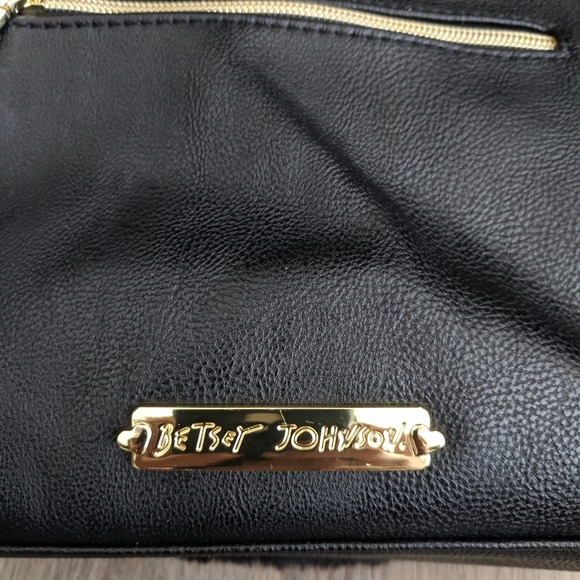 Betsey Johnson Black Faux Leather & Fur Purse - Picture 5 of 11